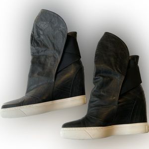 Fred Segal Wedge Booties black leather